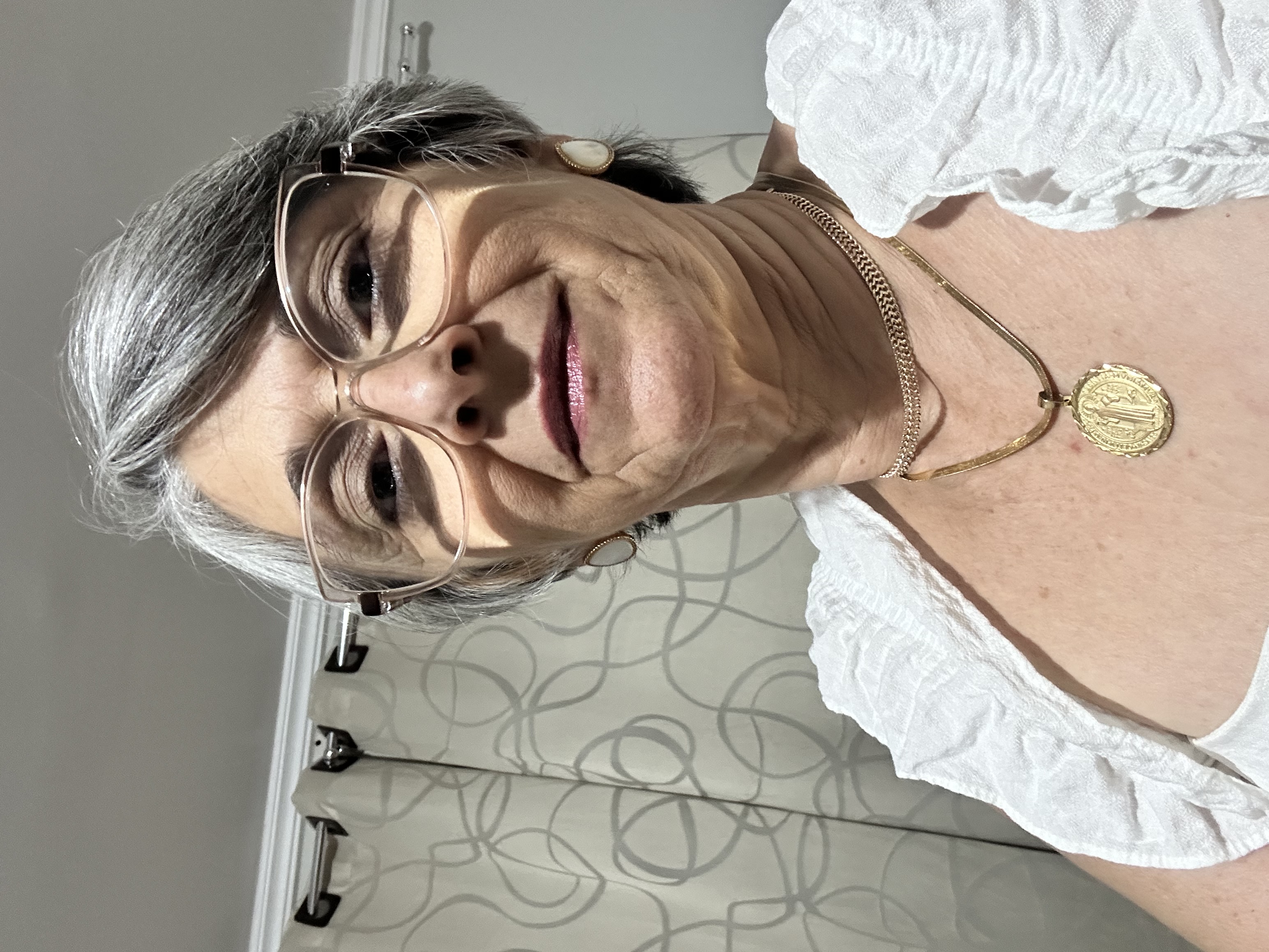 Adriana De Queiroz Mendonça